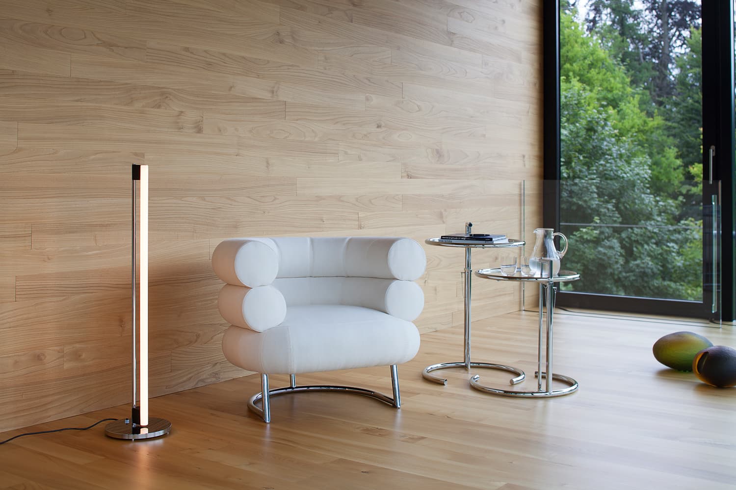 03_classicon_hassos-bibendum-tube-light-e1027 03_classicon_hassos-bibendum-tube-light-e1027